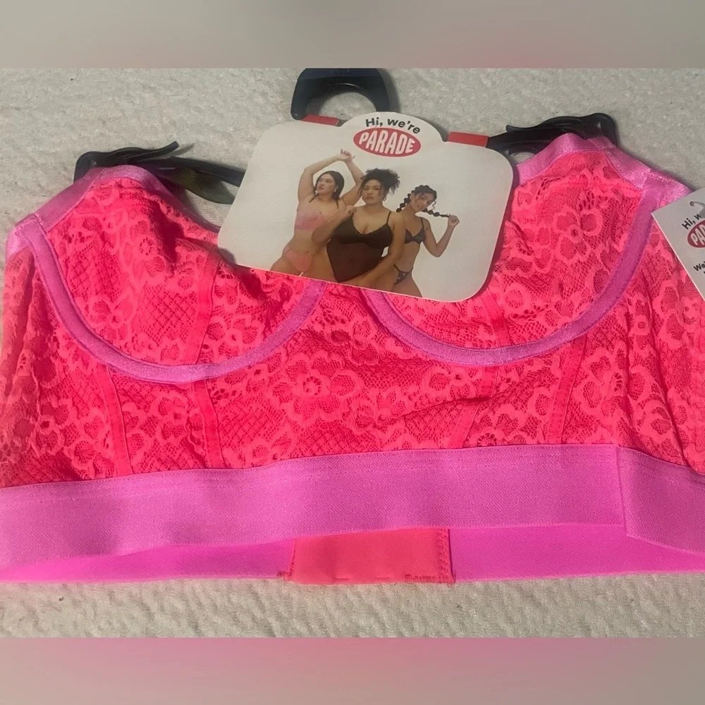 Parade Pink‎ Lace Bra! NWT!